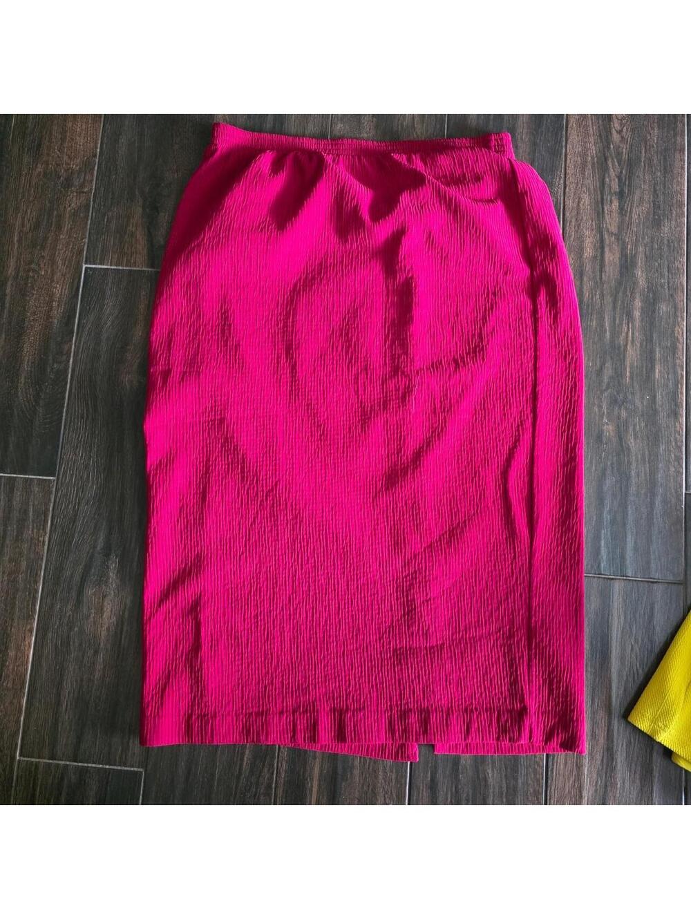 Katie Loxton Women's Red Skirt